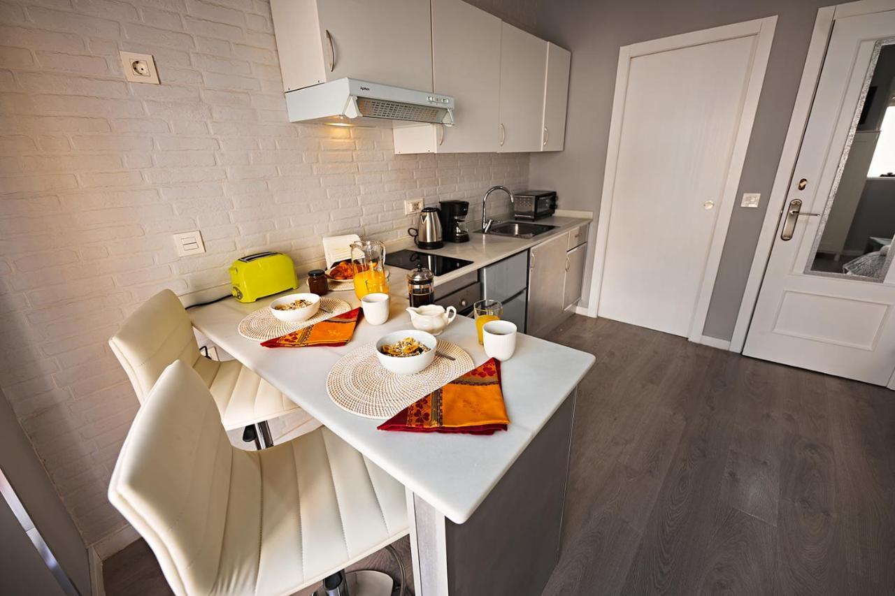 Apartamentos Infantes 28 Ronda Luaran gambar