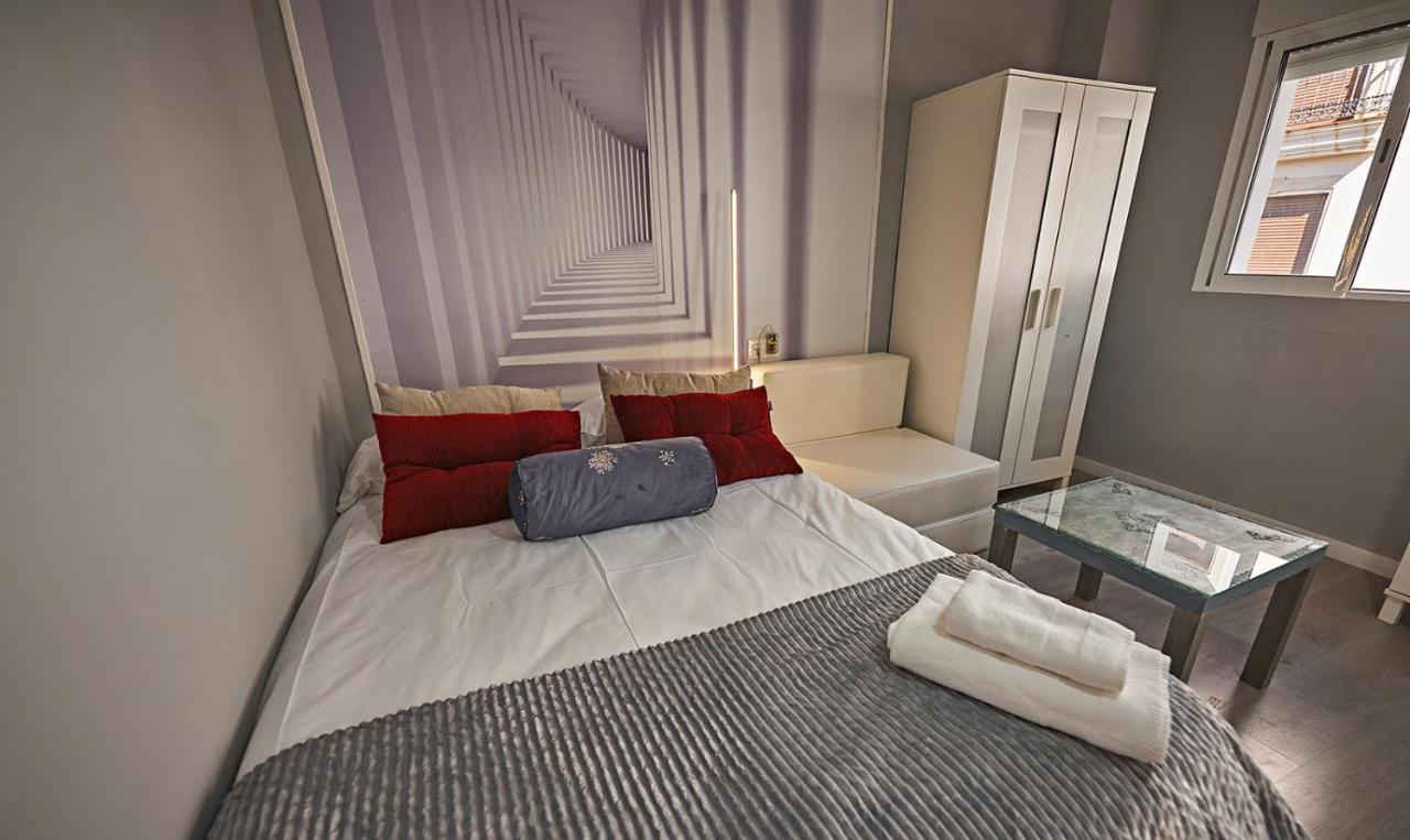 Apartamentos Infantes 28 Ronda Luaran gambar