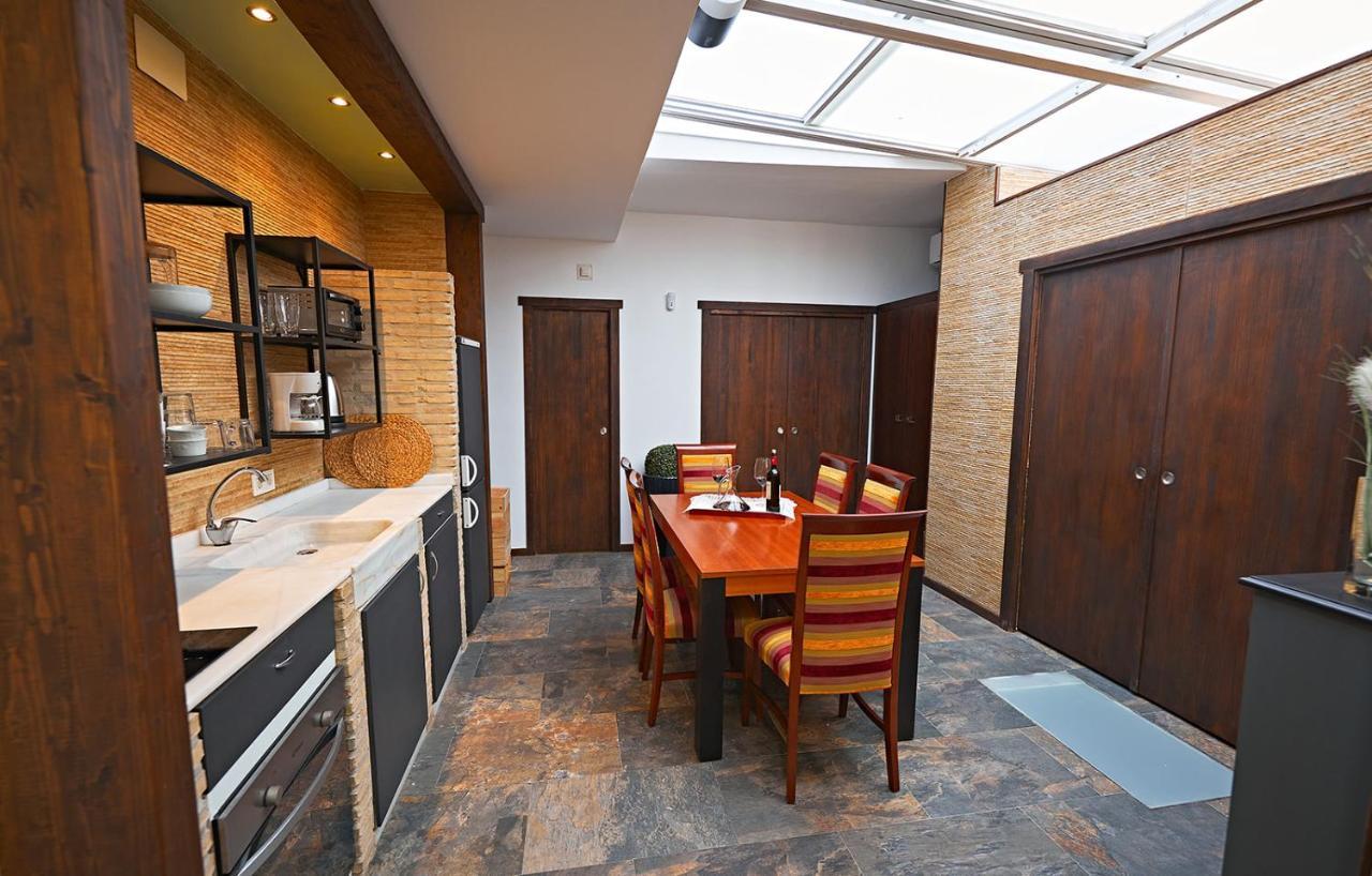 Apartamentos Infantes 28 Ronda Luaran gambar